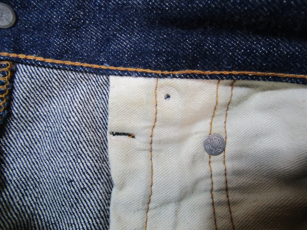 デニム　リベット　修理　再利用