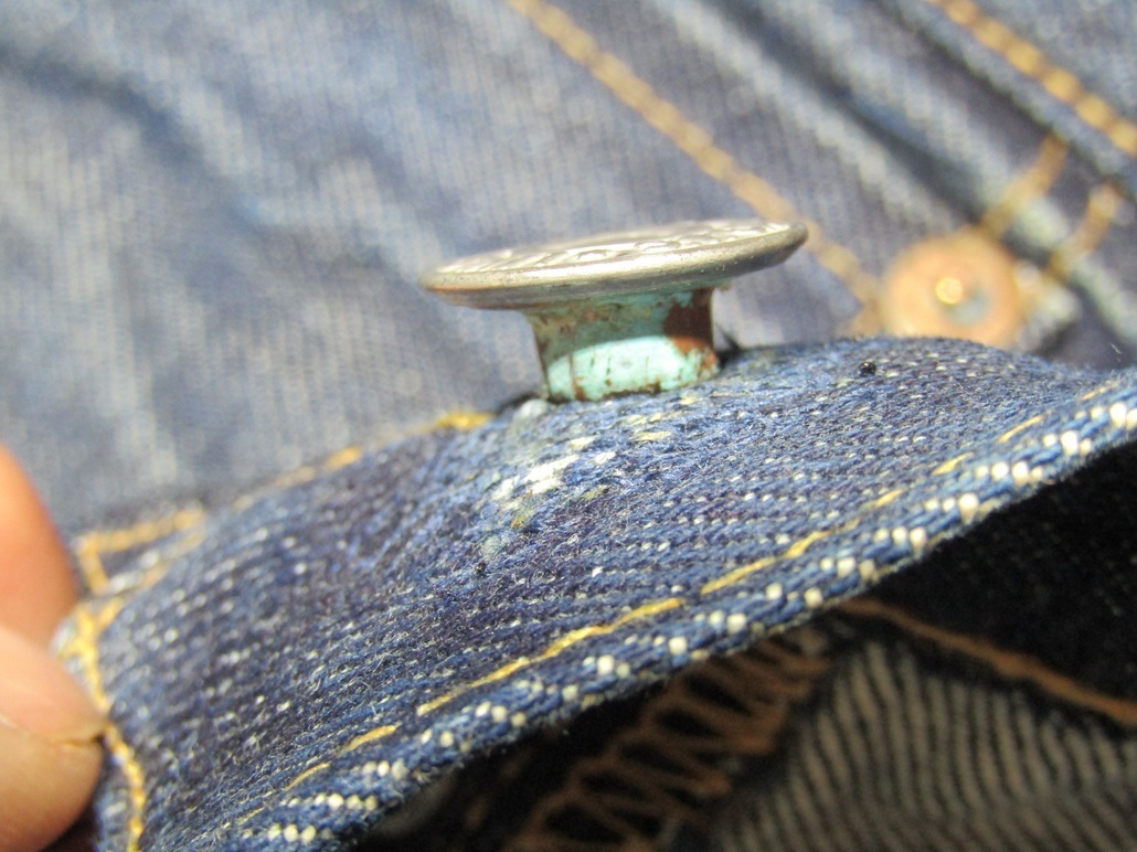 デニム　ボタン　再利用取付