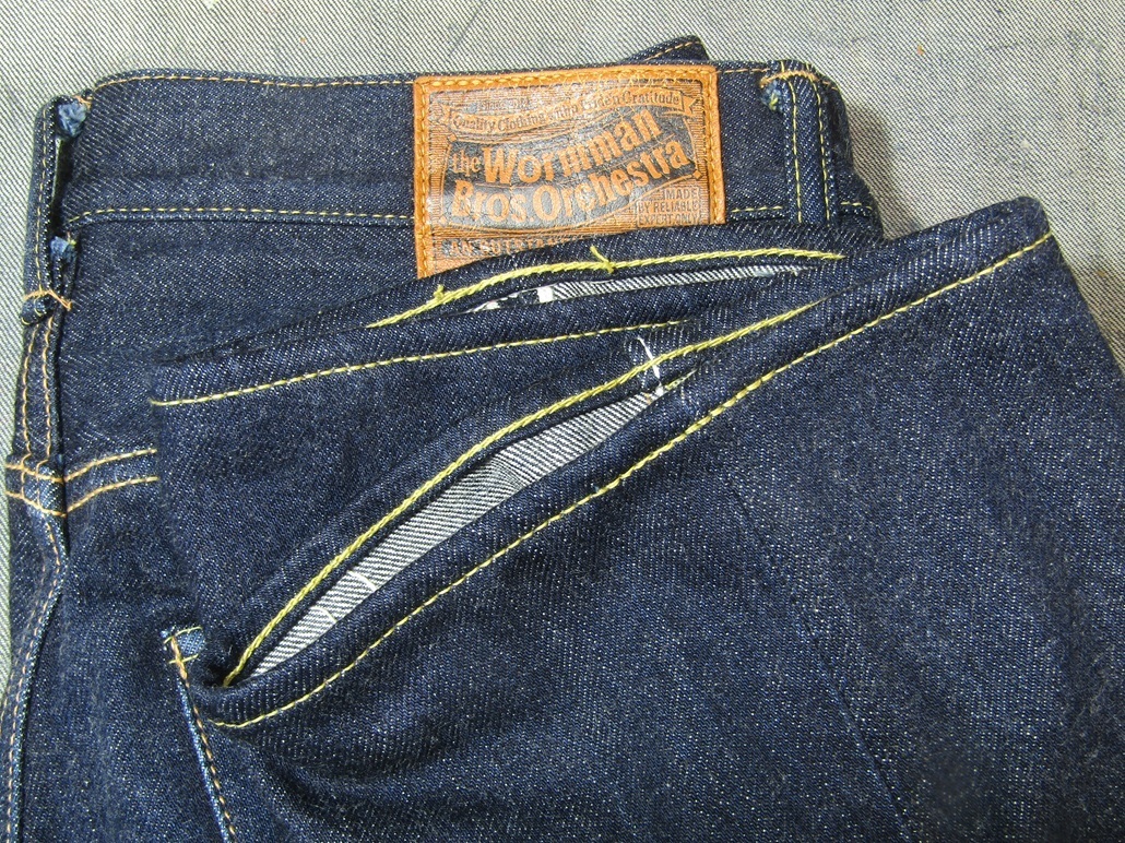 デニム　チェーステッチ裾上げ　四つ折り